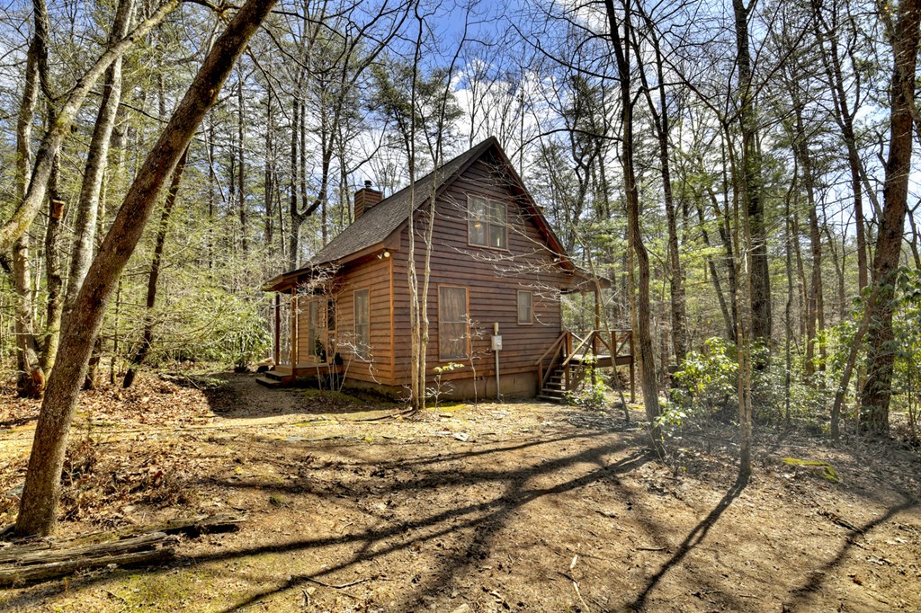 331 Chestnut Gap Road Property Photo 4