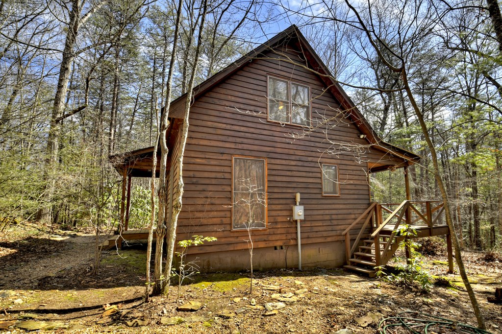 331 Chestnut Gap Road Property Photo 9