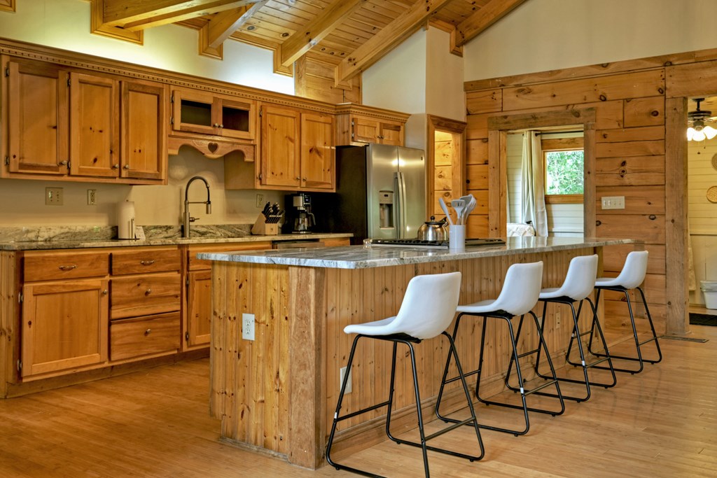 201 Parker Ridge Property Photo 14