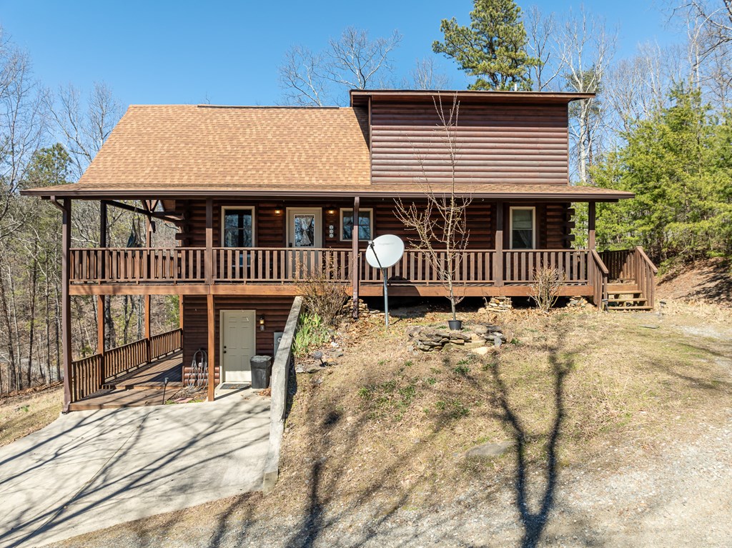 1529 Faith Court Property Photo 5