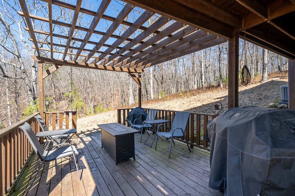 1529 Faith Court Property Photo 9