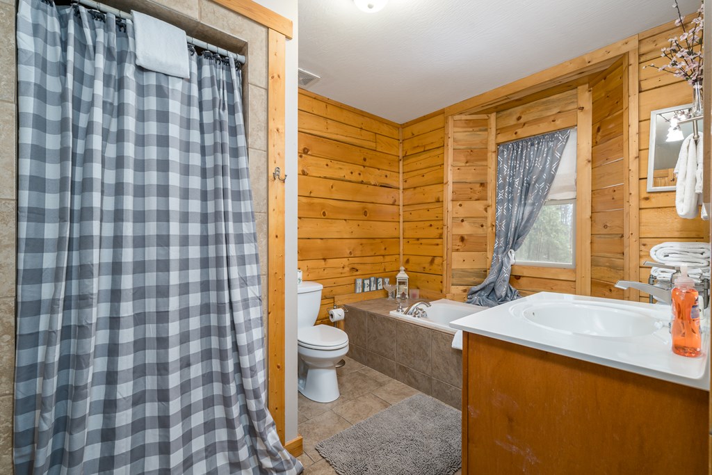 1529 Faith Court Property Photo 27