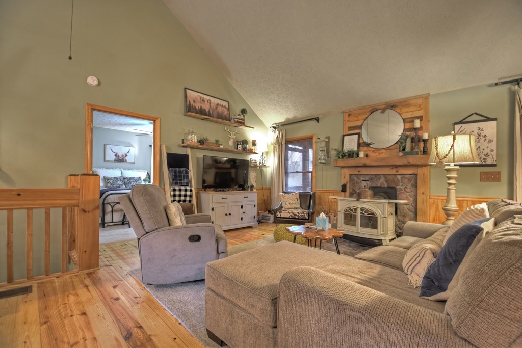 160 Nickel Lane Property Photo 7