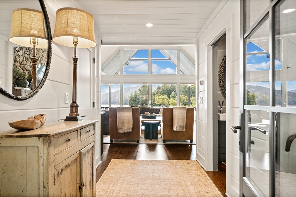 30 Cherokee Lane Property Photo 12