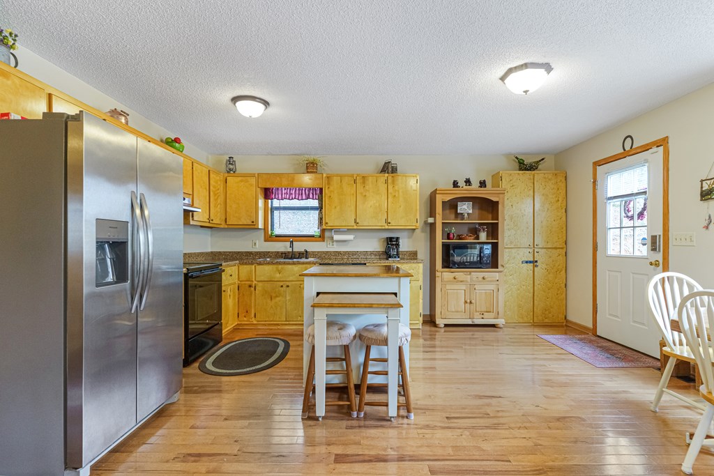 83 Valley Drive Property Photo 11