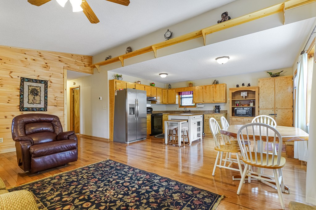 83 Valley Drive Property Photo 15