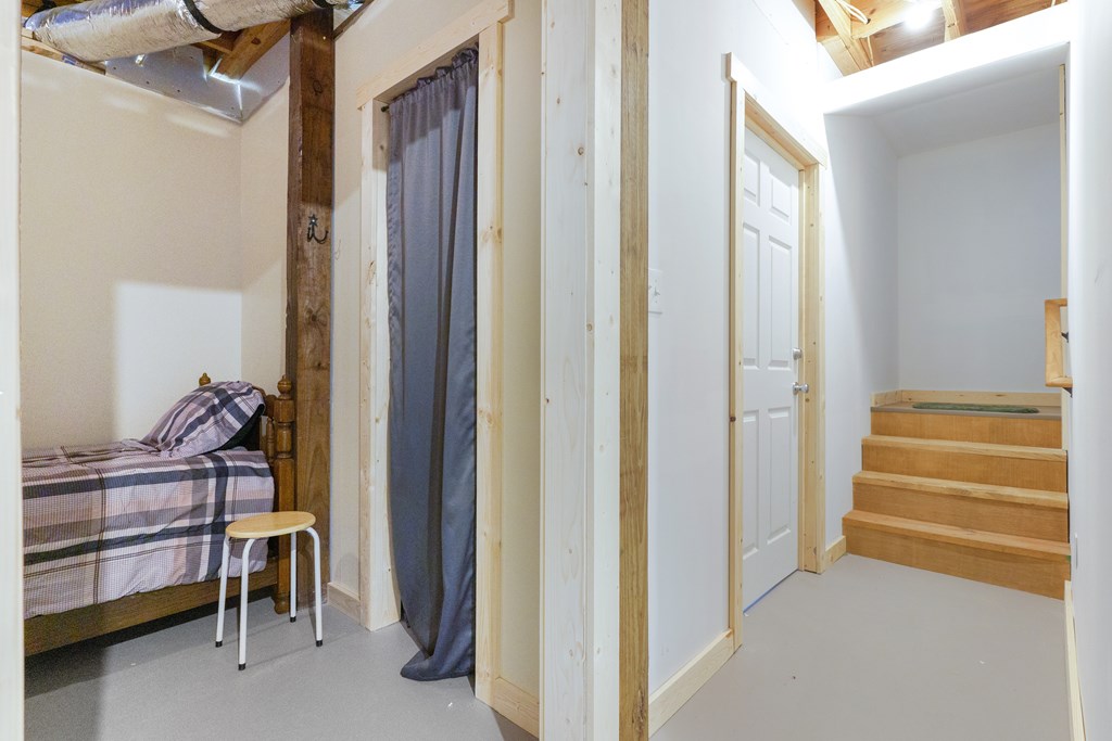 83 Valley Drive Property Photo 45