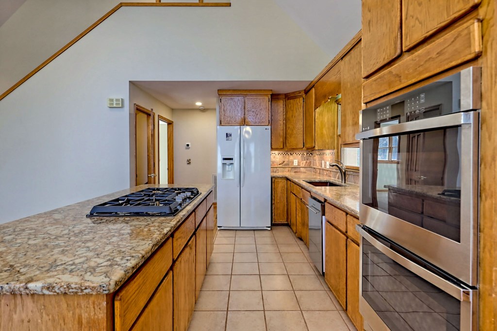 119 Wilson Way Property Photo 3