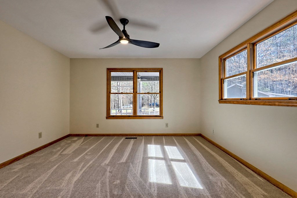 119 Wilson Way Property Photo 35