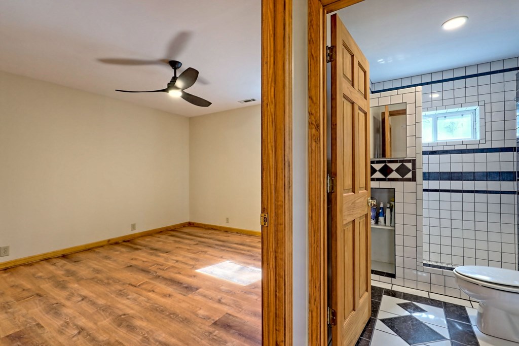 119 Wilson Way Property Photo 51