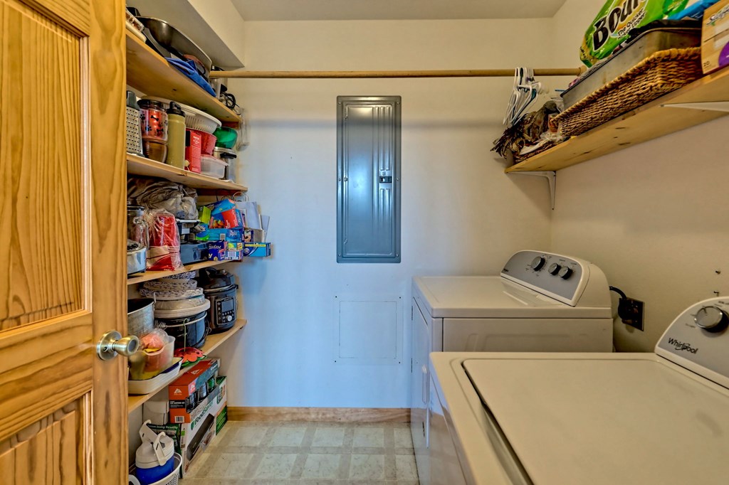 441 Golden Eagle Property Photo 44