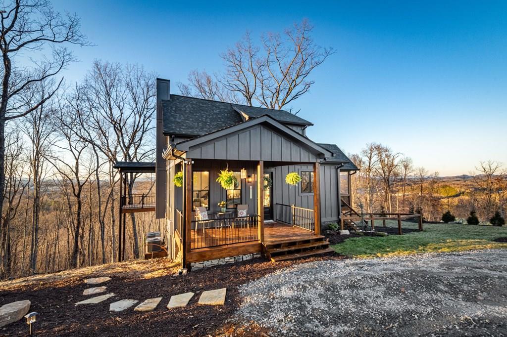 217 Eagles Nest Lane Property Photo 3