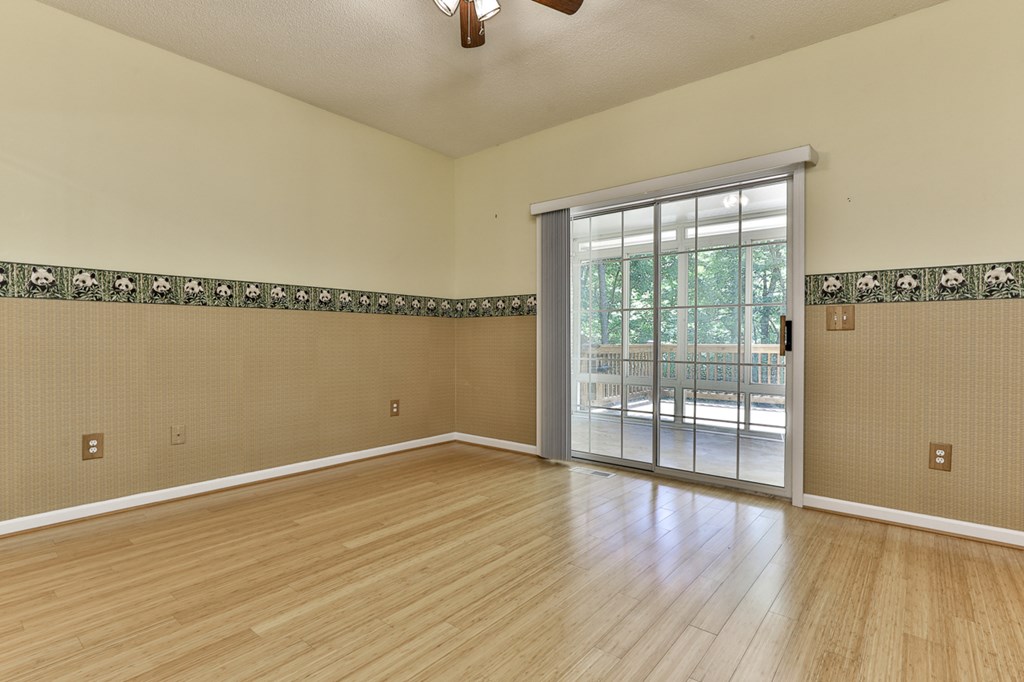 1012 Villa Drive Property Photo 8