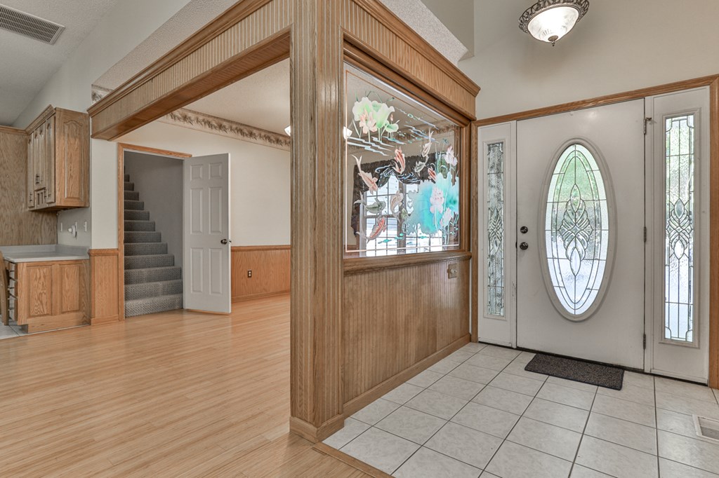 1012 Villa Drive Property Photo 12