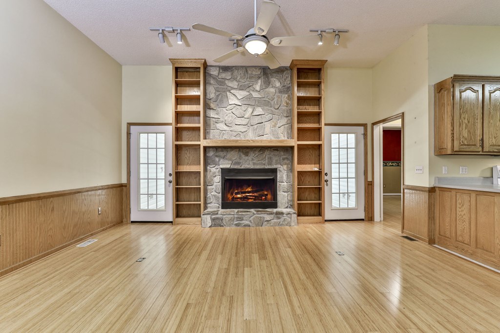 1012 Villa Drive Property Photo 14