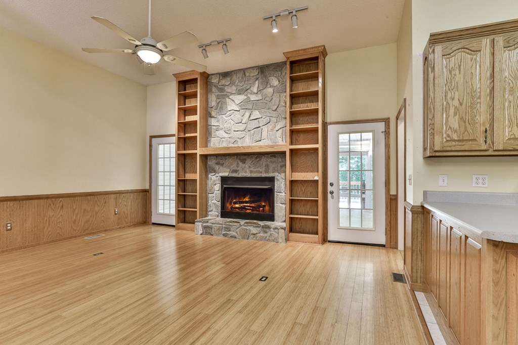 1012 Villa Drive Property Photo 16