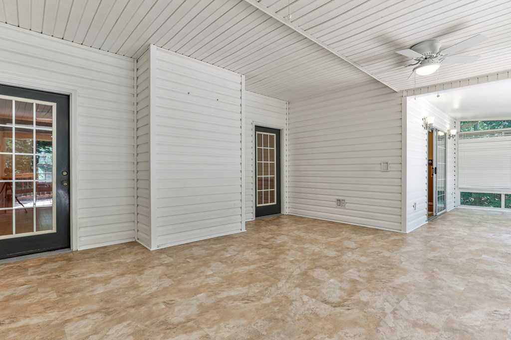 1012 Villa Drive Property Photo 33