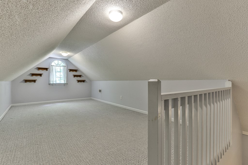 1012 Villa Drive Property Photo 35