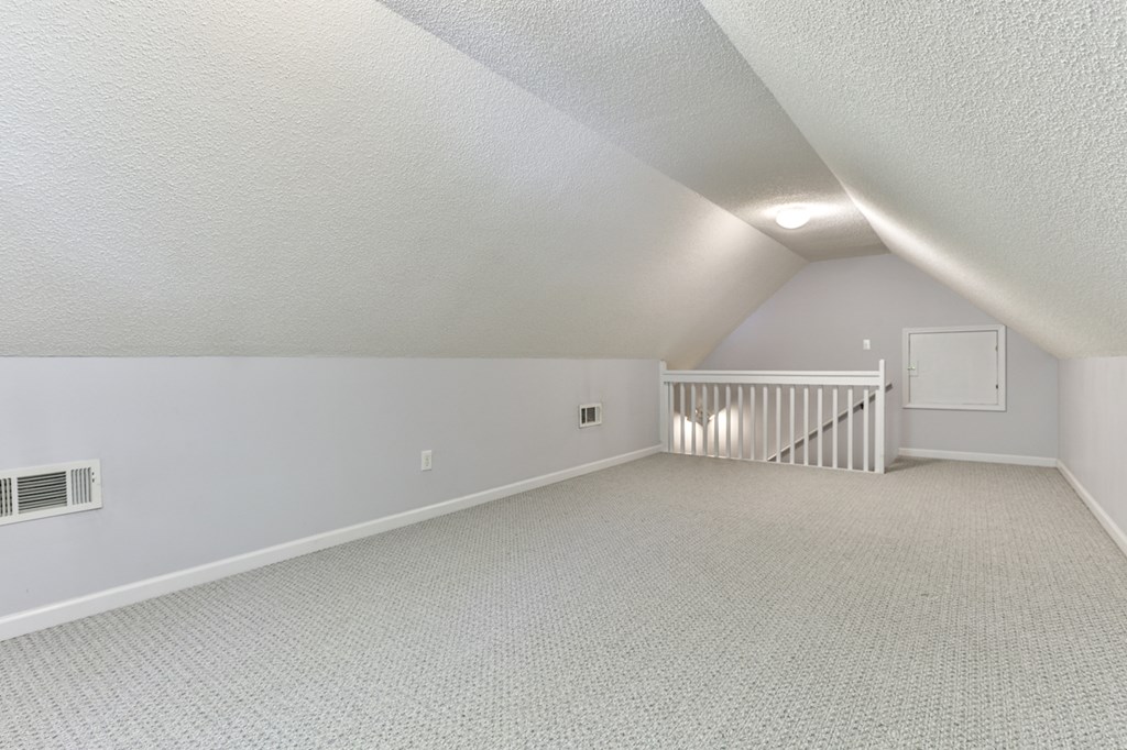 1012 Villa Drive Property Photo 36