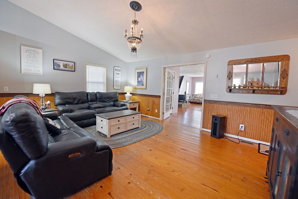 106 Opaque Way Property Photo 20