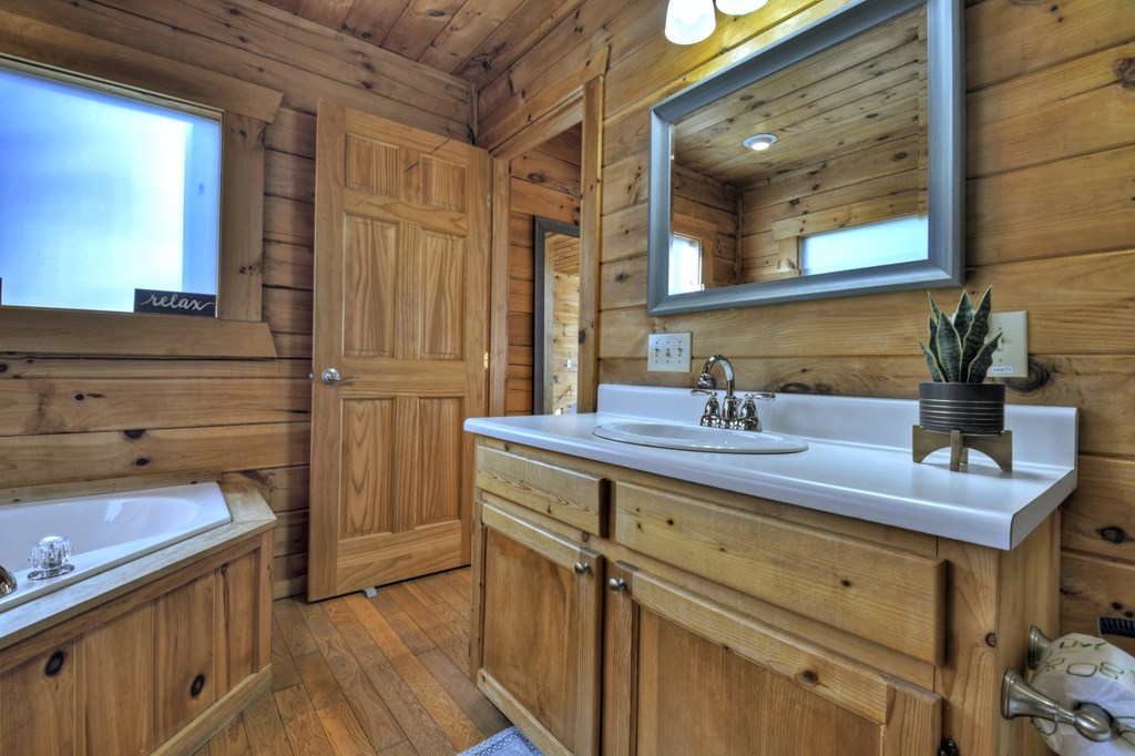 105 Joanna Court Property Photo 16