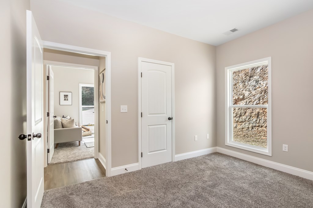 135 Hill Street Property Photo 25