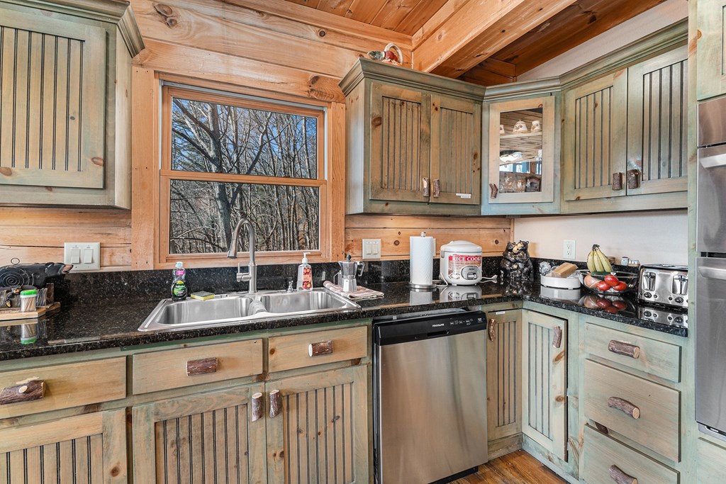 1007 Sky High Drive Property Photo 13
