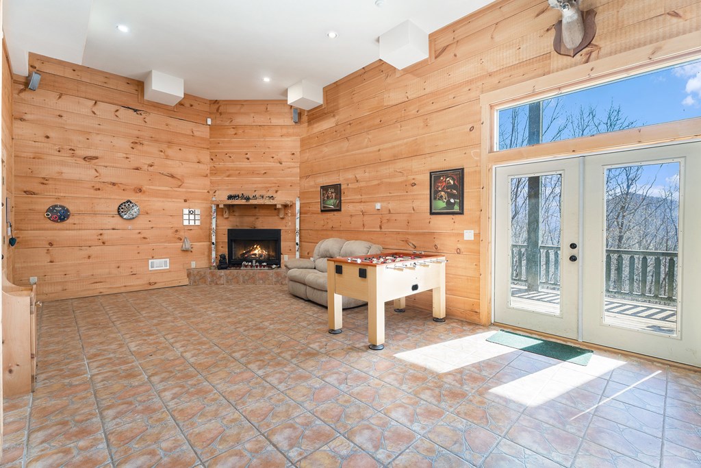 1007 Sky High Drive Property Photo 32