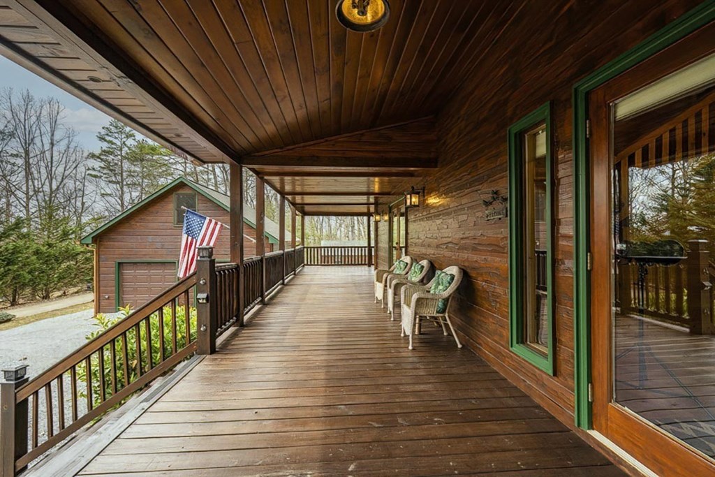 322 Bootlegger Road Property Photo 28