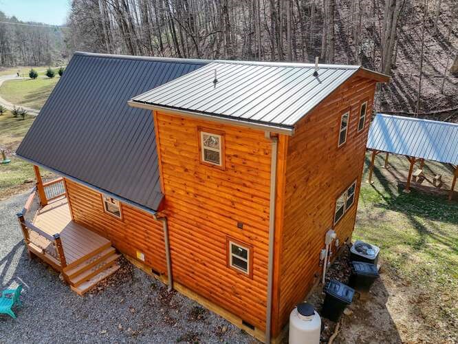 619 Cherokee Oaks Road Property Photo 4