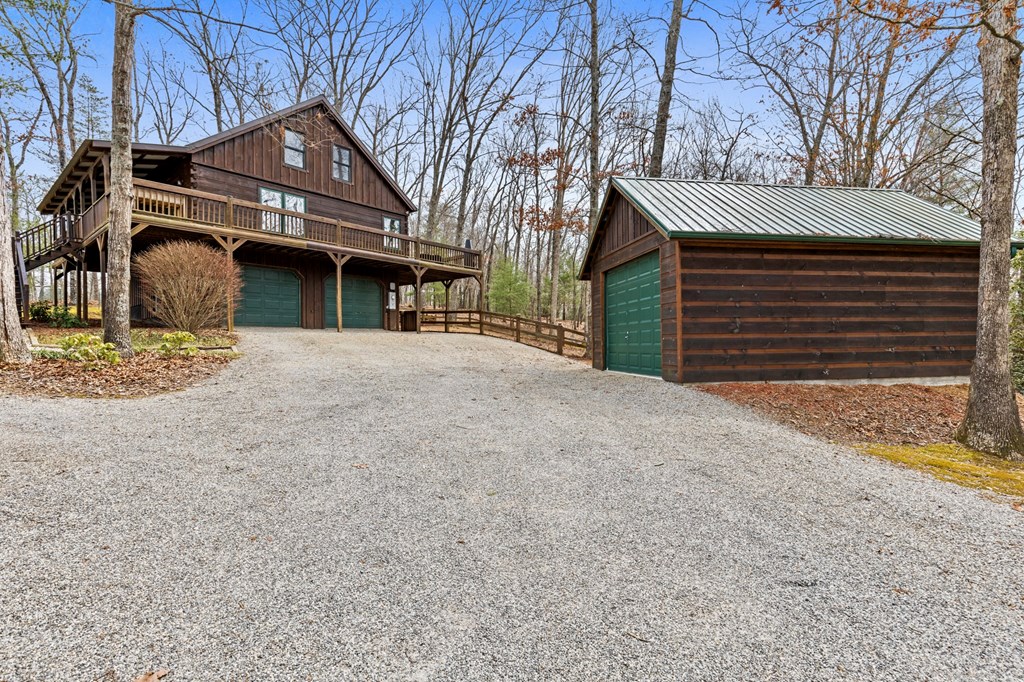 1994 Douthit Road Property Photo 3