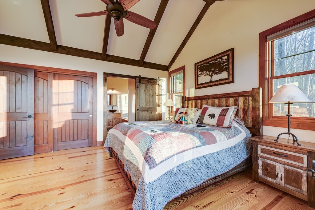 626 Rustic Barn Trail Property Photo 19