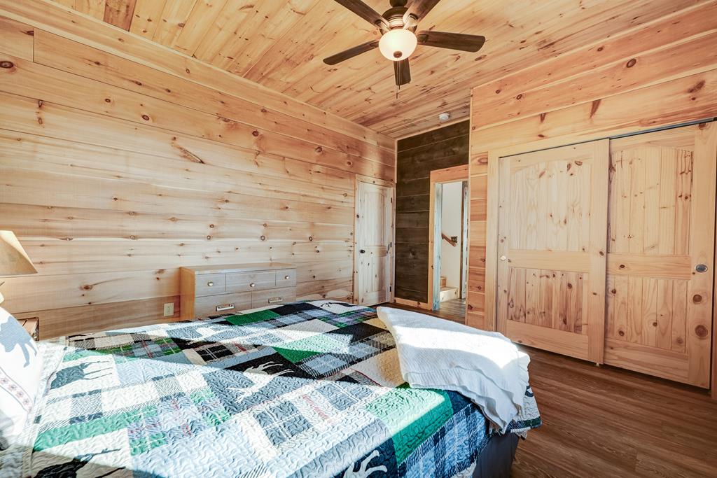 626 Rustic Barn Trail Property Photo 40
