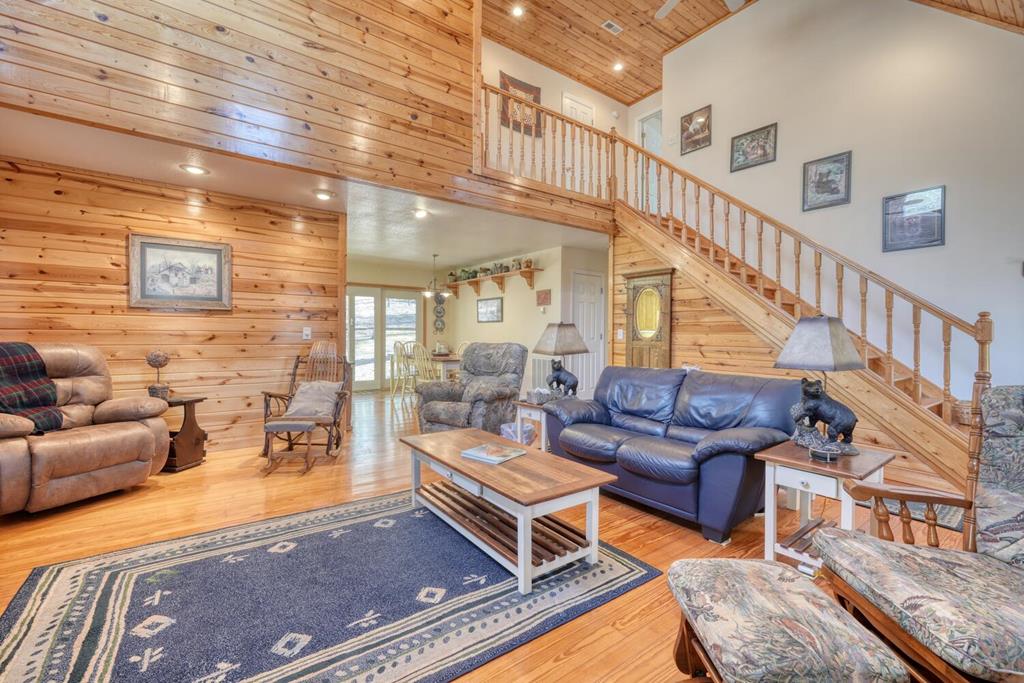 2478 Hi River Road Property Photo 9