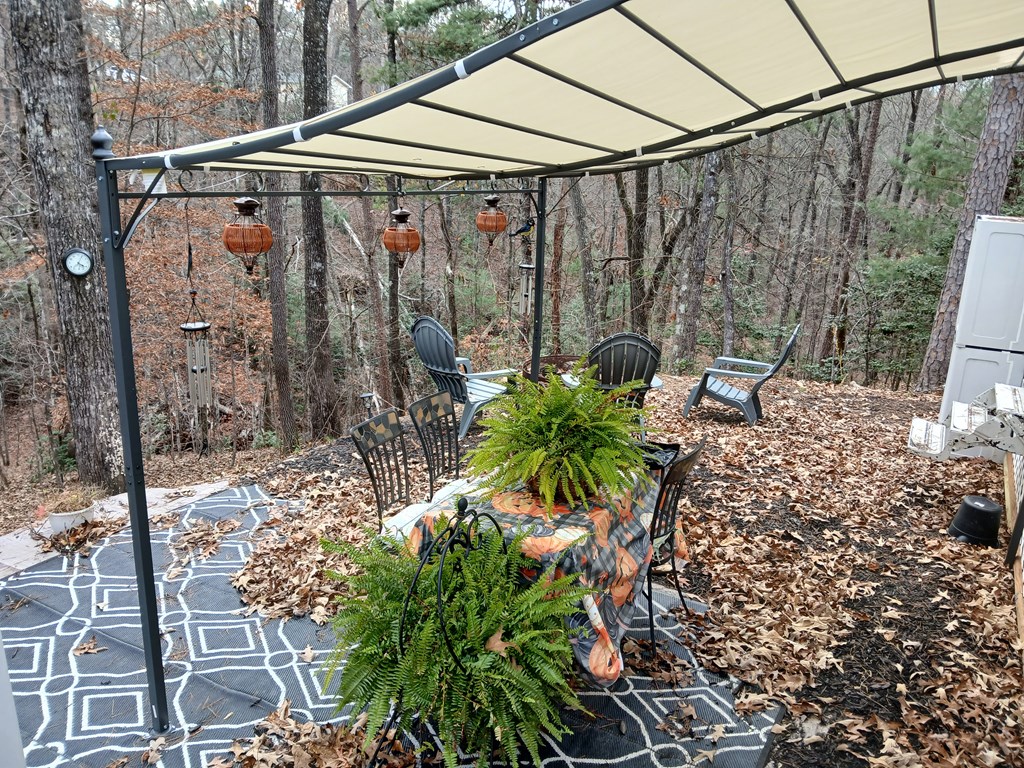 530 Mcclure Road Property Photo 3