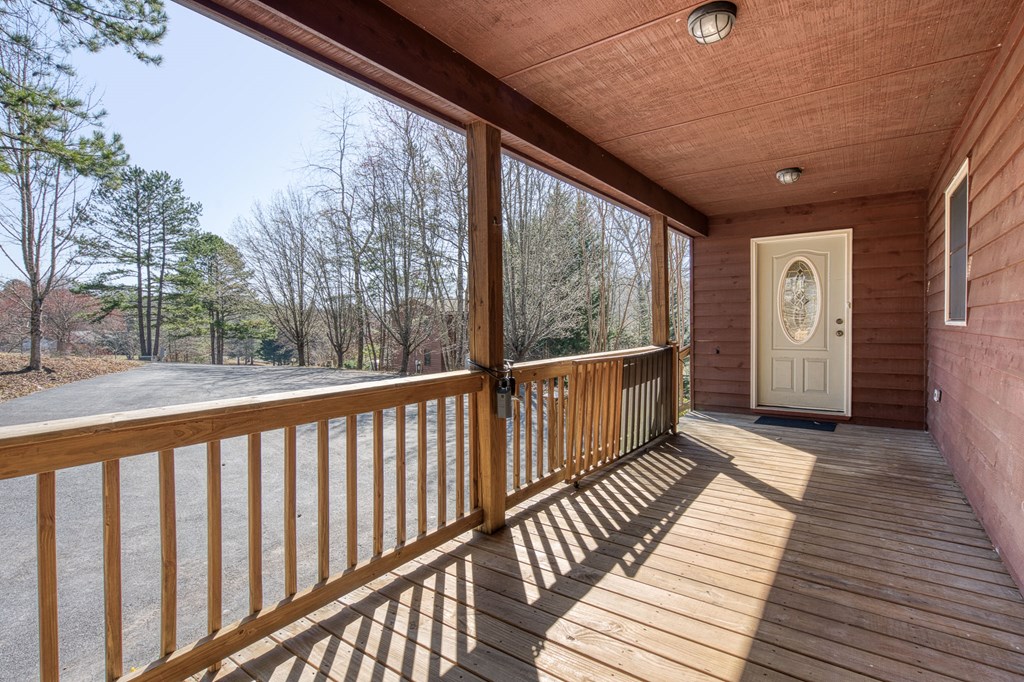 221 Country Mountain Rdg Property Photo 2