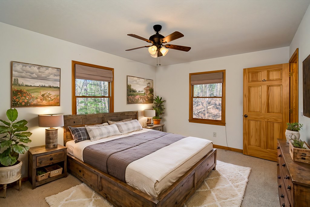 221 Country Mountain Rdg Property Photo 12