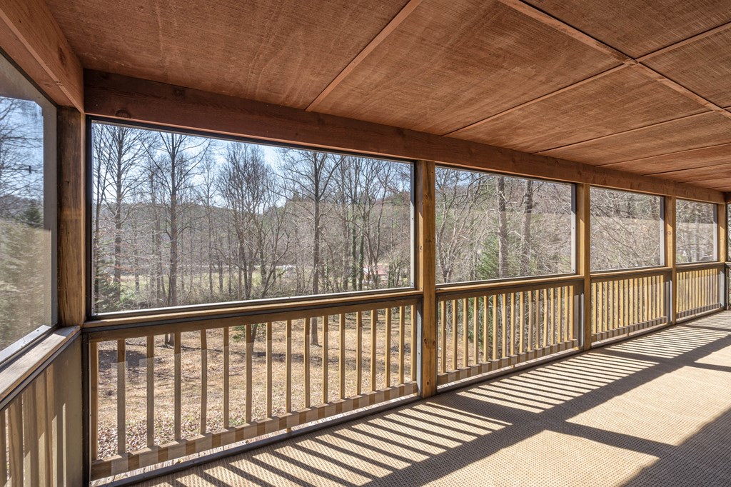 221 Country Mountain Rdg Property Photo 24