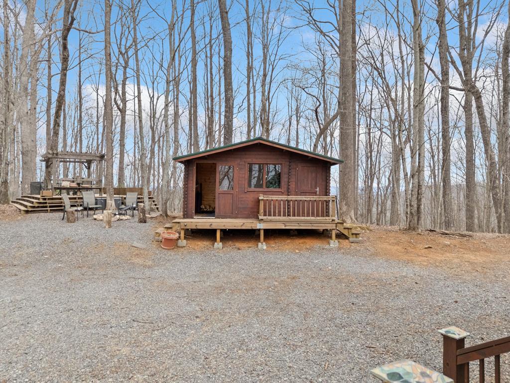 541 Little Bushy Head Road Property Photo 38