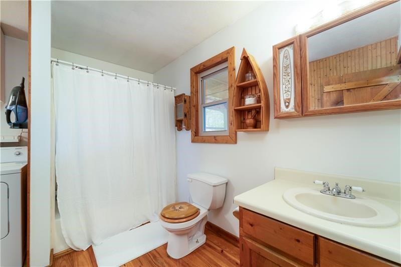 50 Amy Lynn Drive Property Photo 14