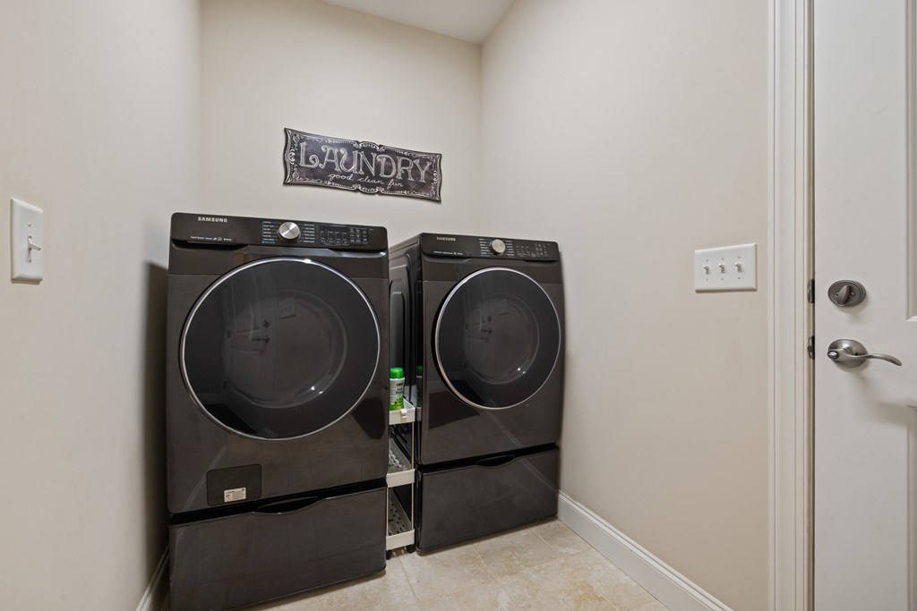 489 Meadow Brooke Drive Property Photo 41