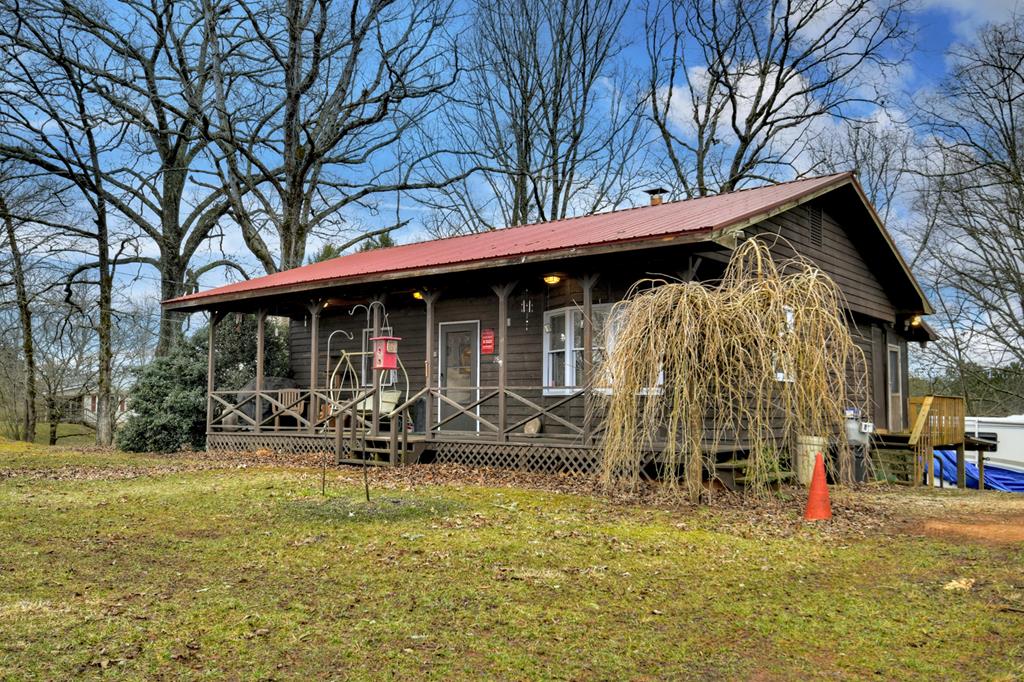 2800 Mobile Road Property Photo