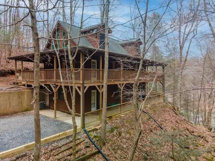 413923 Property Photo
