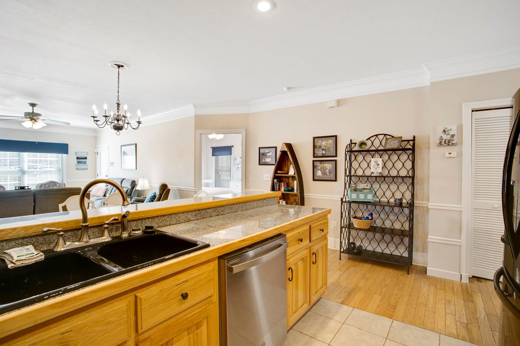 1725 Watercrest Way D Property Photo 9