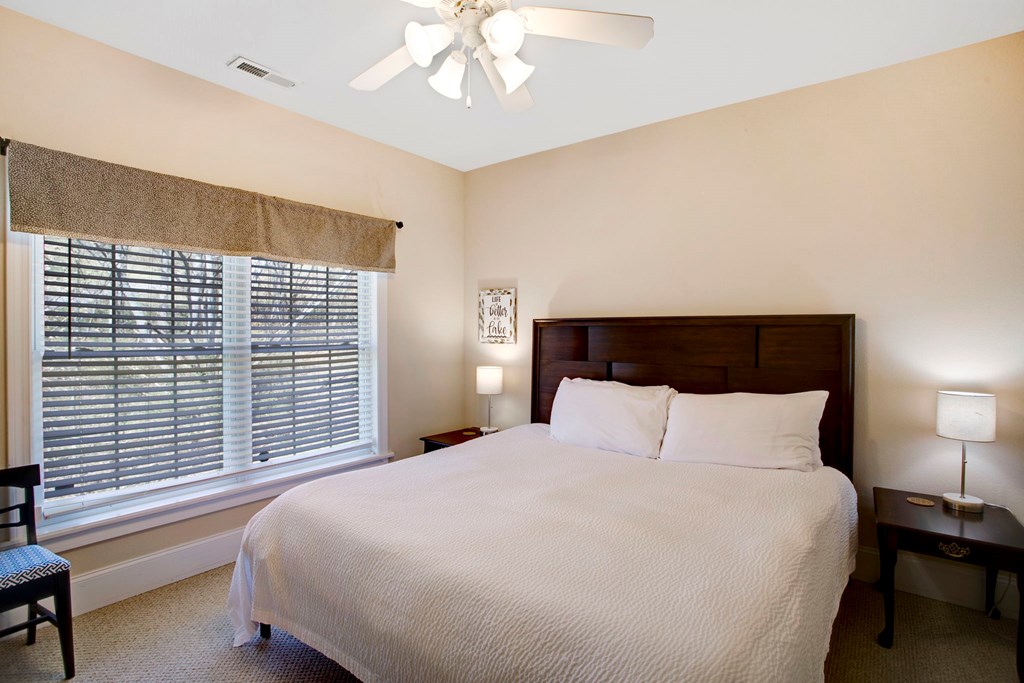 1725 Watercrest Way D Property Photo 14