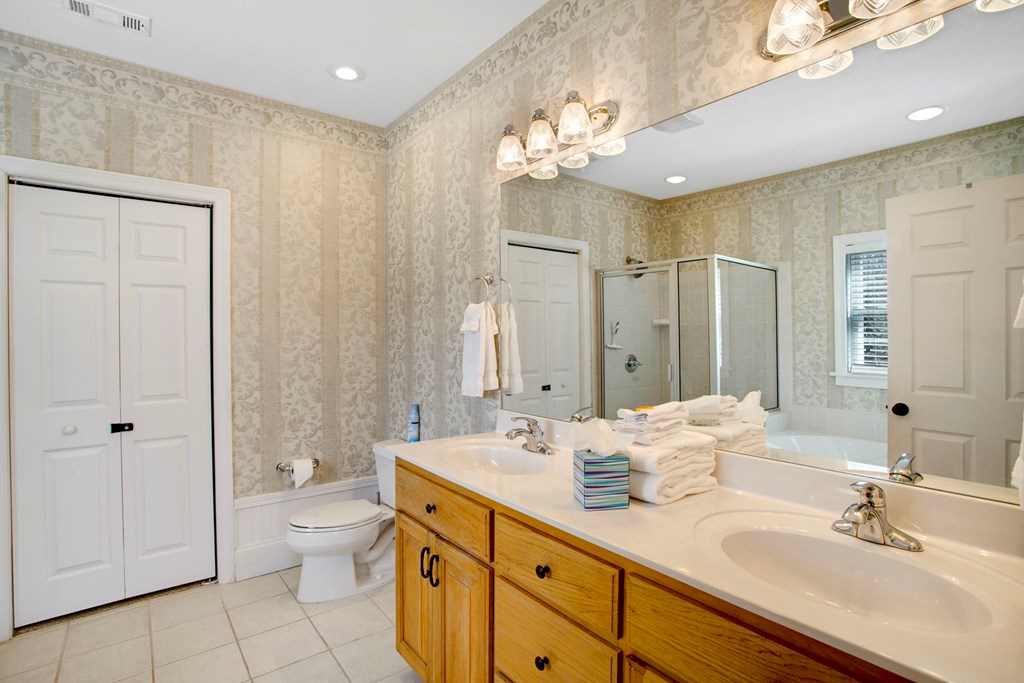1725 Watercrest Way D Property Photo 19