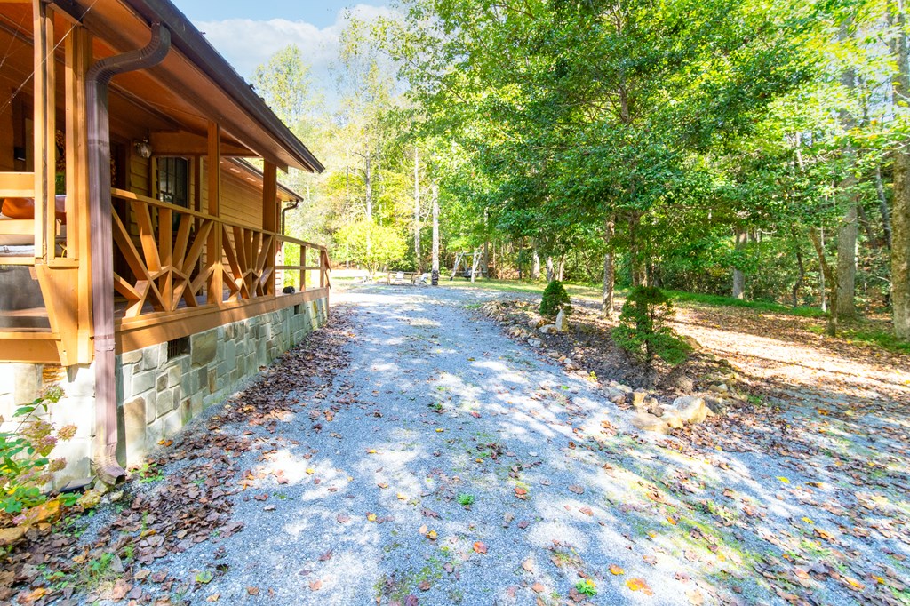 2889 Old Parker Place Road Property Photo 7