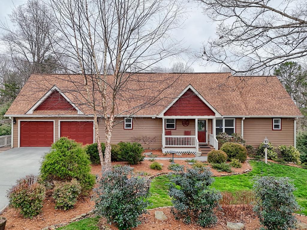 183 White Meadows Drive Property Photo 2