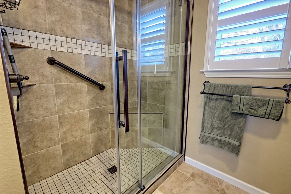 183 White Meadows Drive Property Photo 21