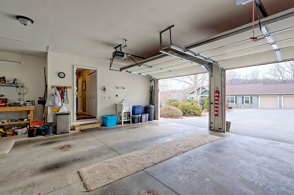 183 White Meadows Drive Property Photo 37